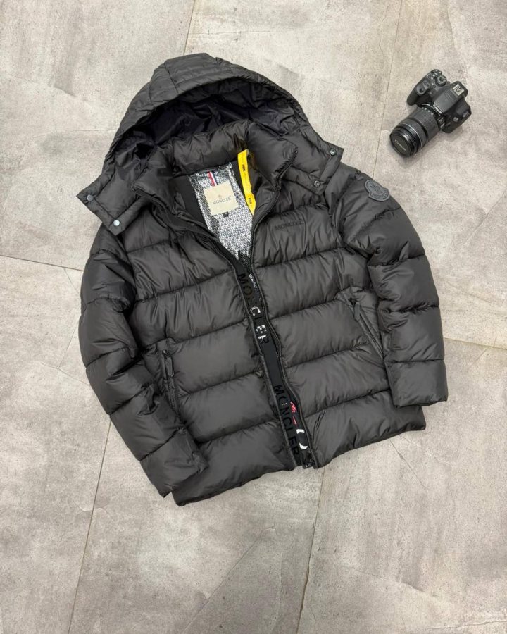 Moncler Куртка Moncler 7511134BL "зима"