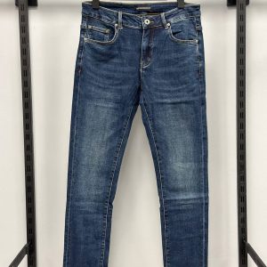 Джинсы Armani 721250