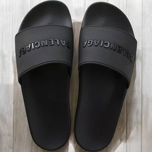 Тапки Balenciaga 563221