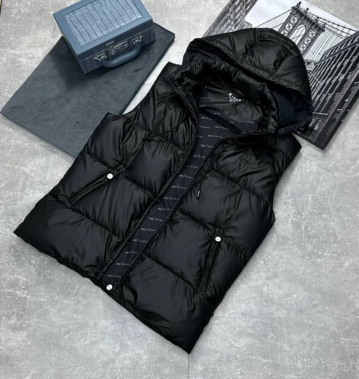 Kiton Жилетка Kiton 9162111BL