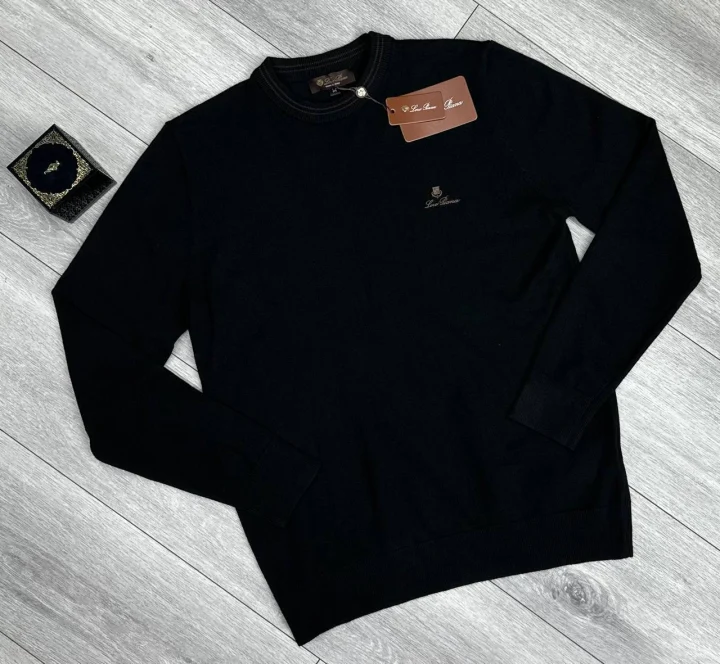 Loro Piana Свитер Loro Piana 811522BL "черный"